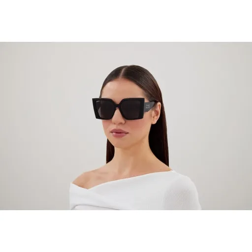 Alexander Mcqueen AM0467S 001
