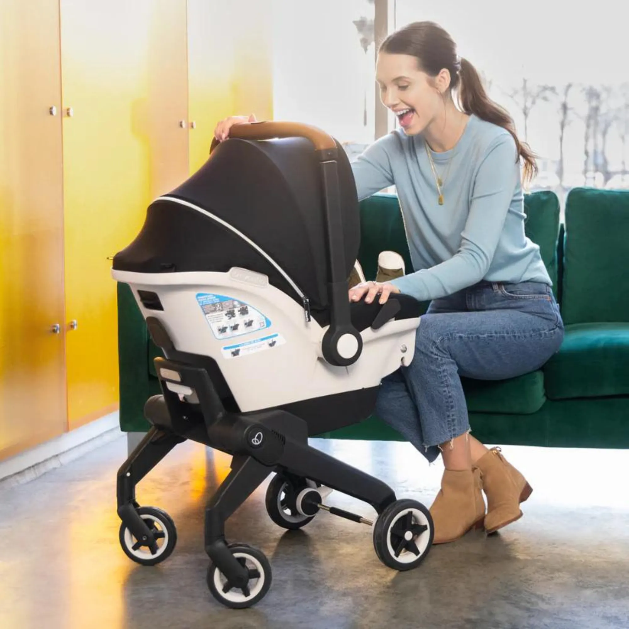 EVENFLO Shyft DualRide Infant Car Seat & Stroller Combo