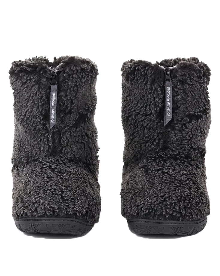 Gosling Snow Tipped Sherpa Slipper Boots in Washed Black