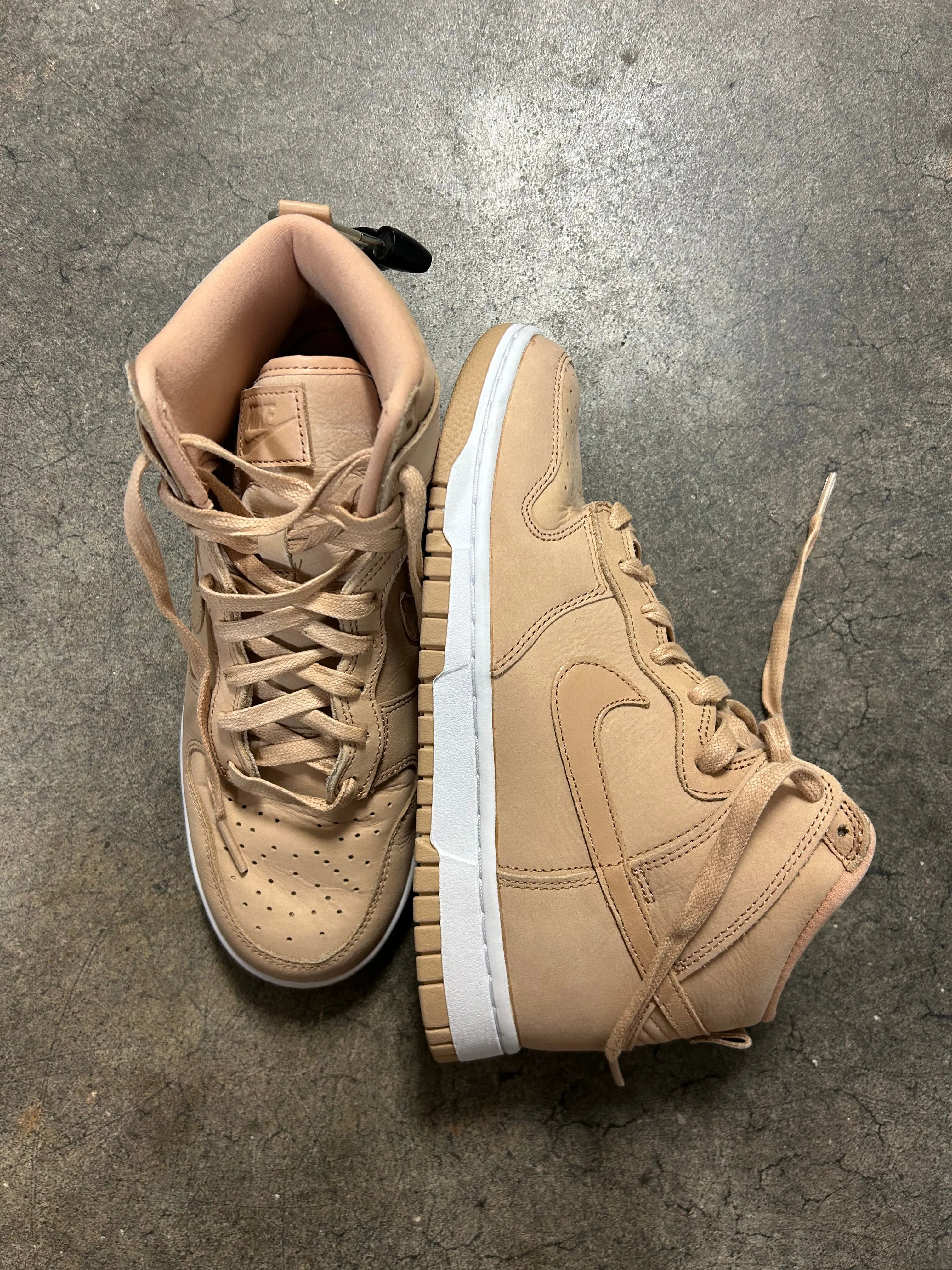 Shoes Athletic By Nike In Tan, Size:7.5 nike