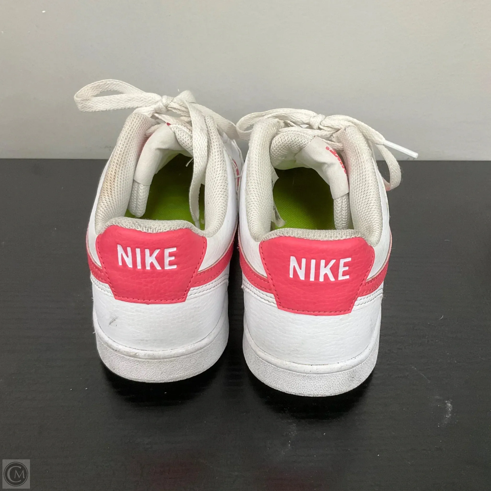Shoes Athletic By Nike In White, Size: 9 nike