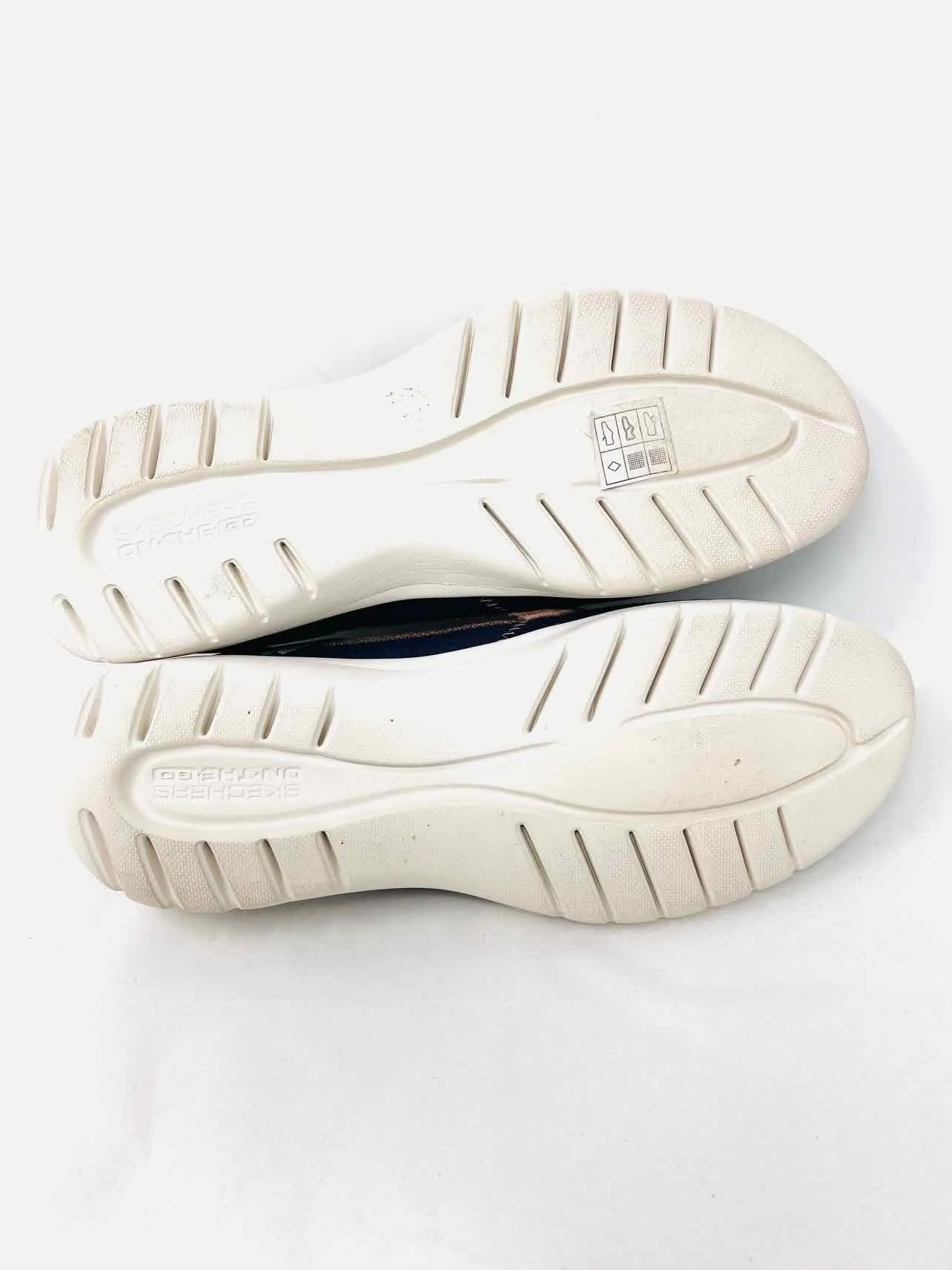 Skechers Size 9 Navy/Brown Slip-on Shoes Sneakers